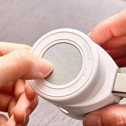 Professional Nail Clipper with Zoom Lens & Light