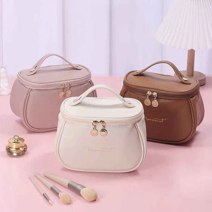 Small Fashion Leather Bag 