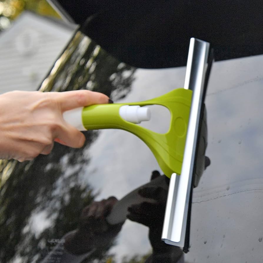 Window Spray Wiper, Home and Living 